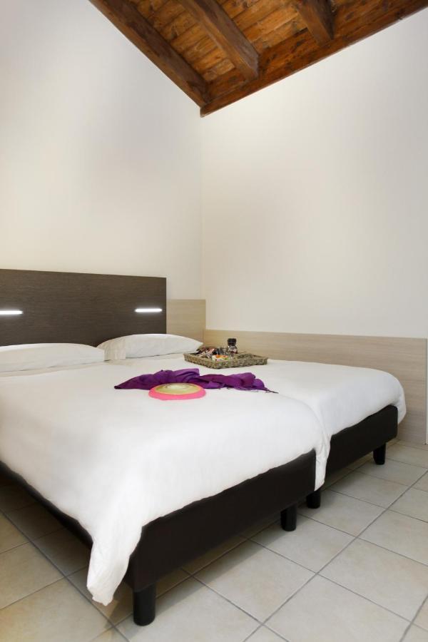 Residence Maroadi Torbole Sul Garda Exterior foto
