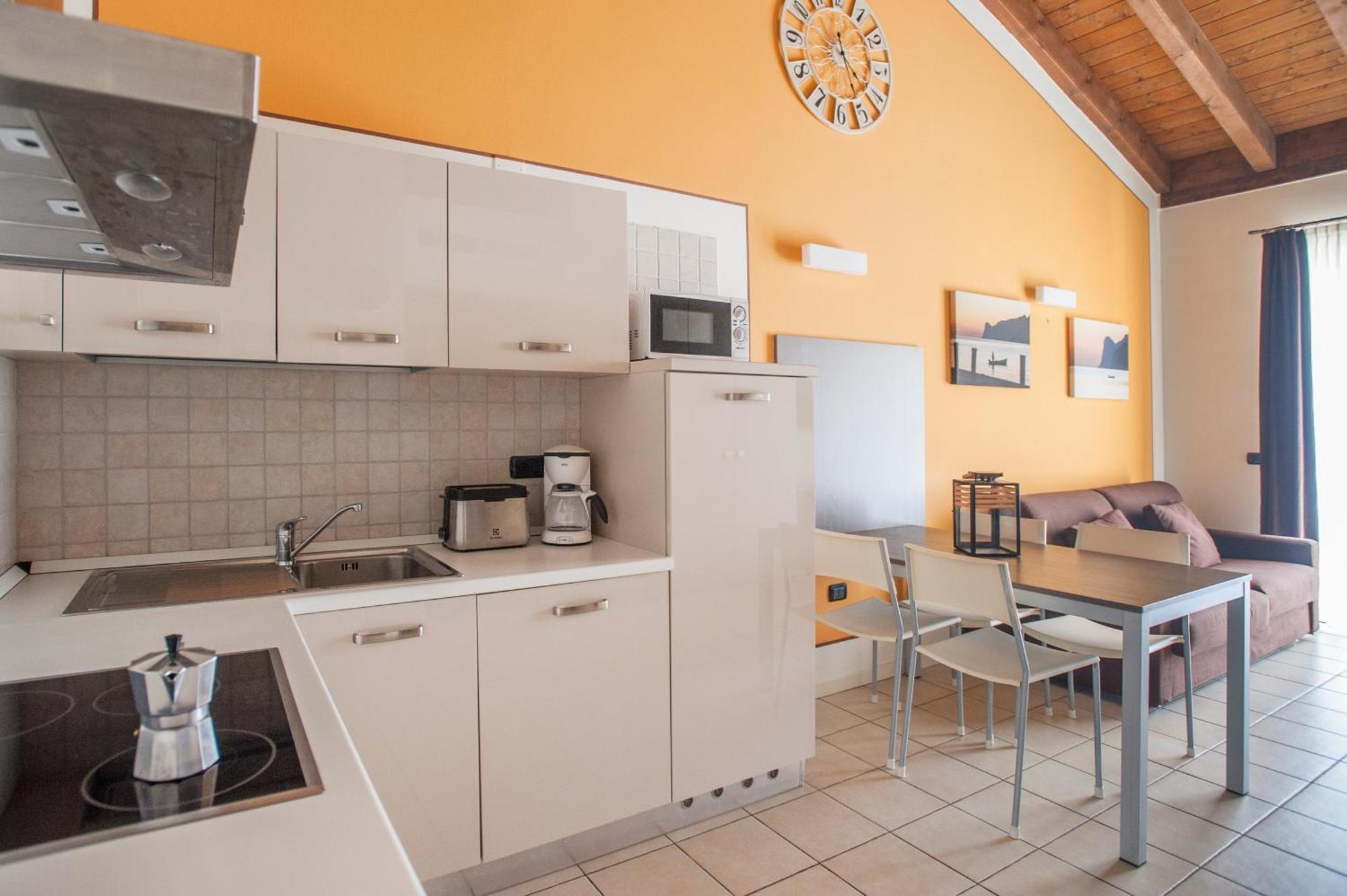 Residence Maroadi Torbole Sul Garda Exterior foto